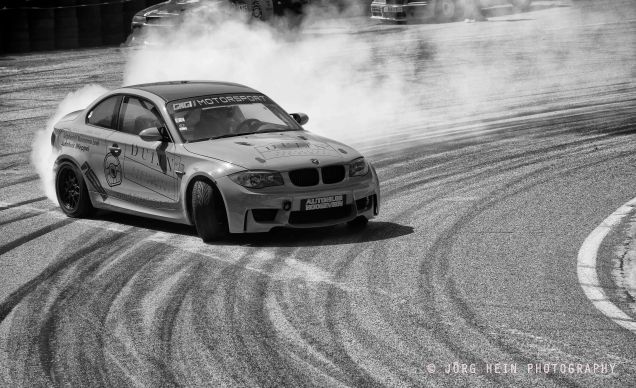 BMW M1 drift race Ter Apel
